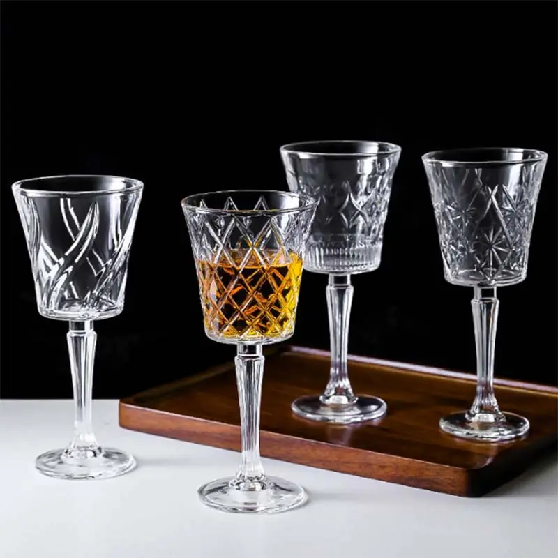 red wine glasses champagne glasses TKB514C 1
