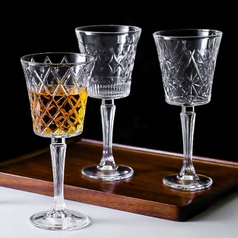 red wine glasses champagne glasses TKB514E 1