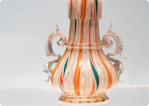 Chinese glass originated59.jpg
