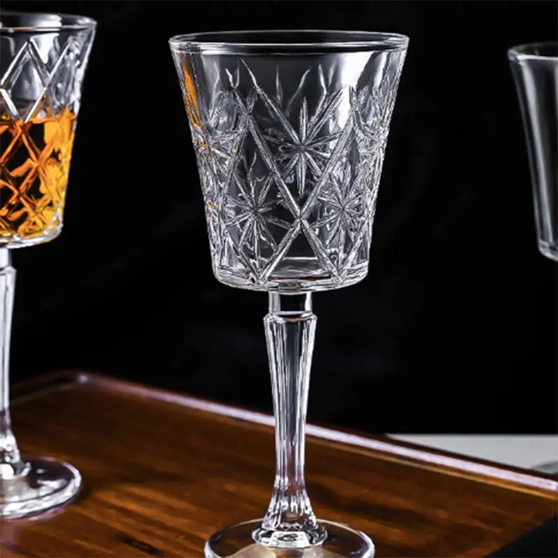 red wine glasses champagne glasses TKB514A 1