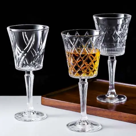 red wine glasses champagne glasses TKB514D 1